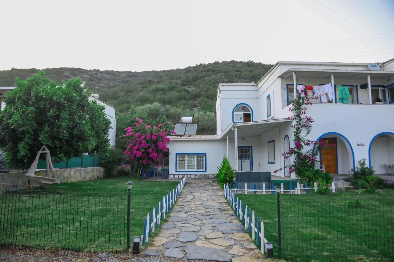 Yaliyani Pansiyon Motel Yaliciftlik Turkey