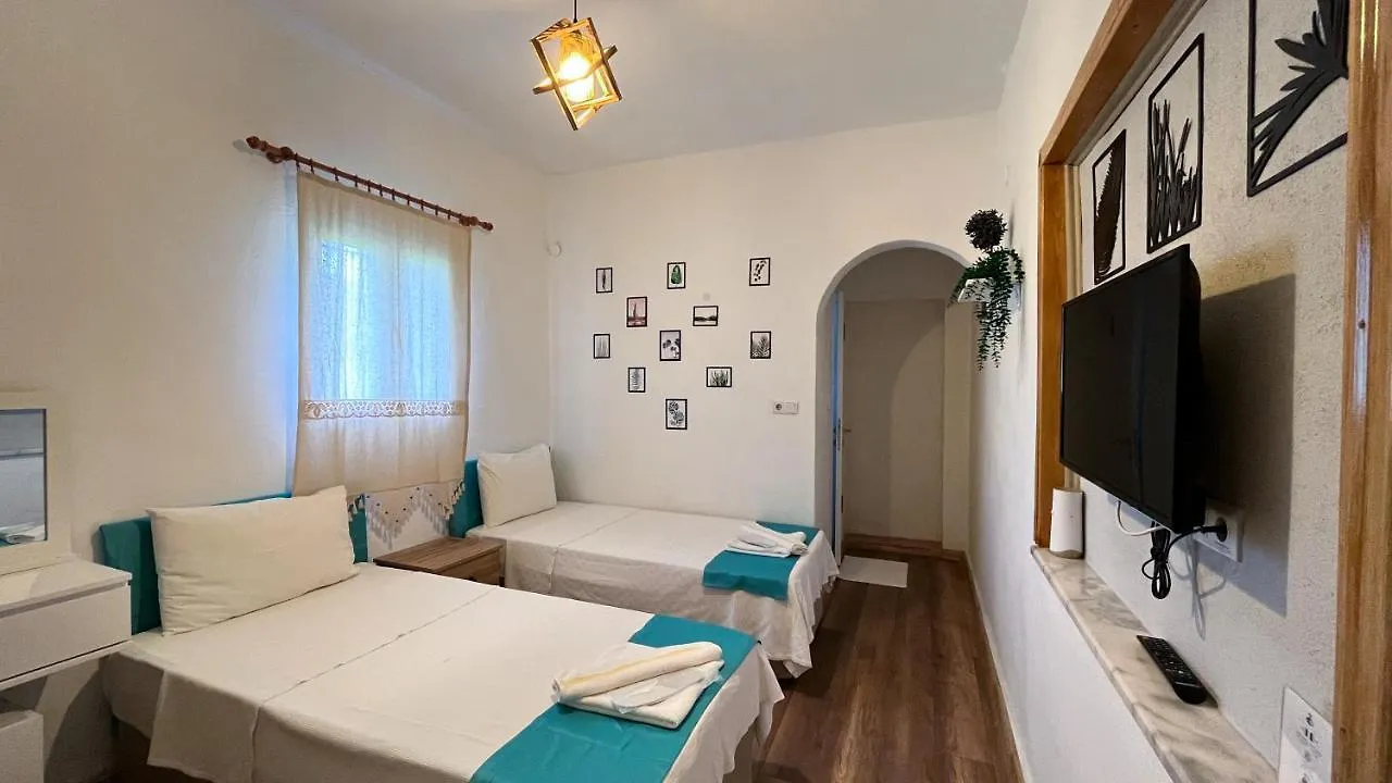 Yaliyani Pansiyon Motel Yaliciftlik