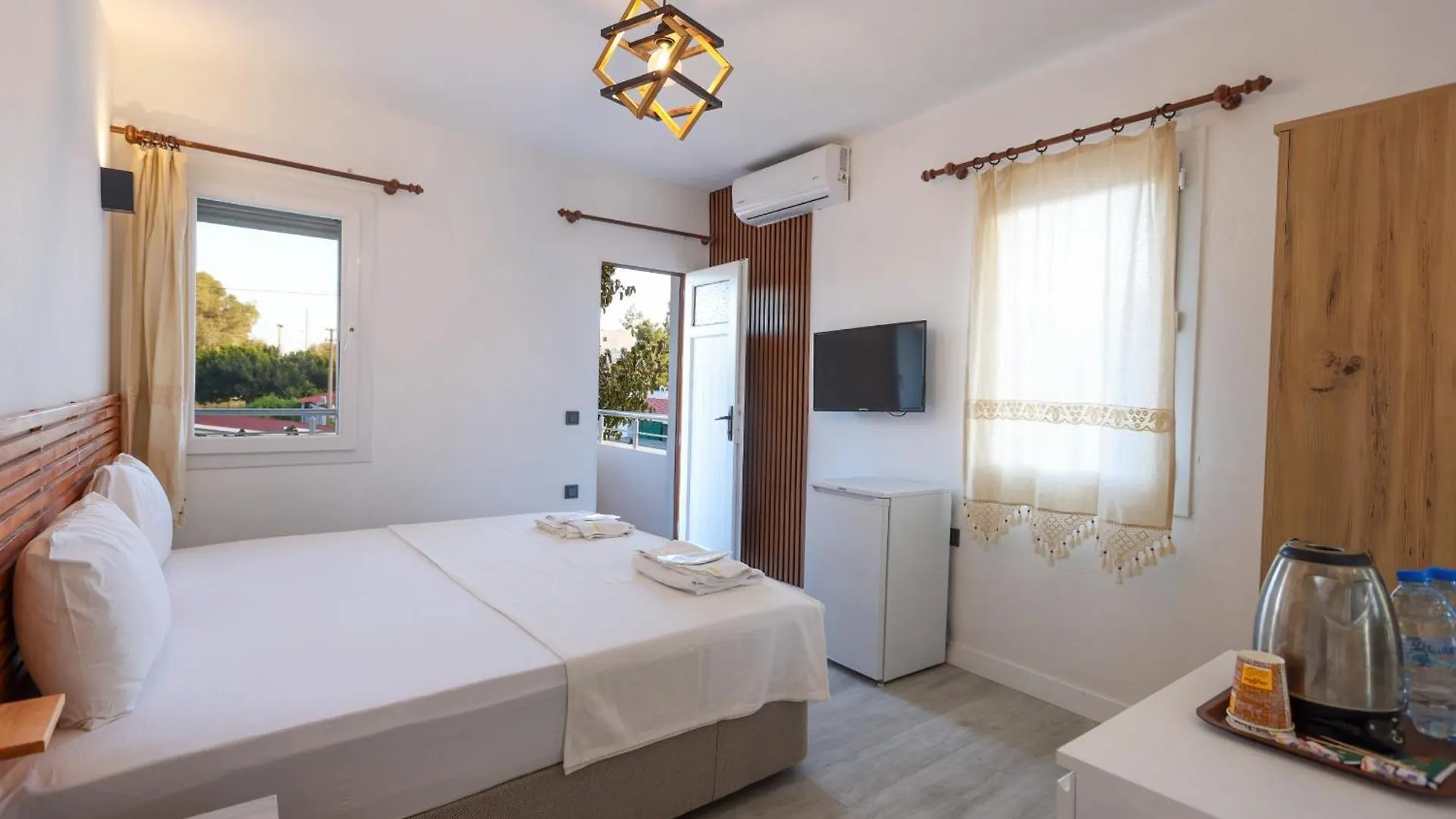 Yalıyanı Motel Restaurant Yalıçiftlik