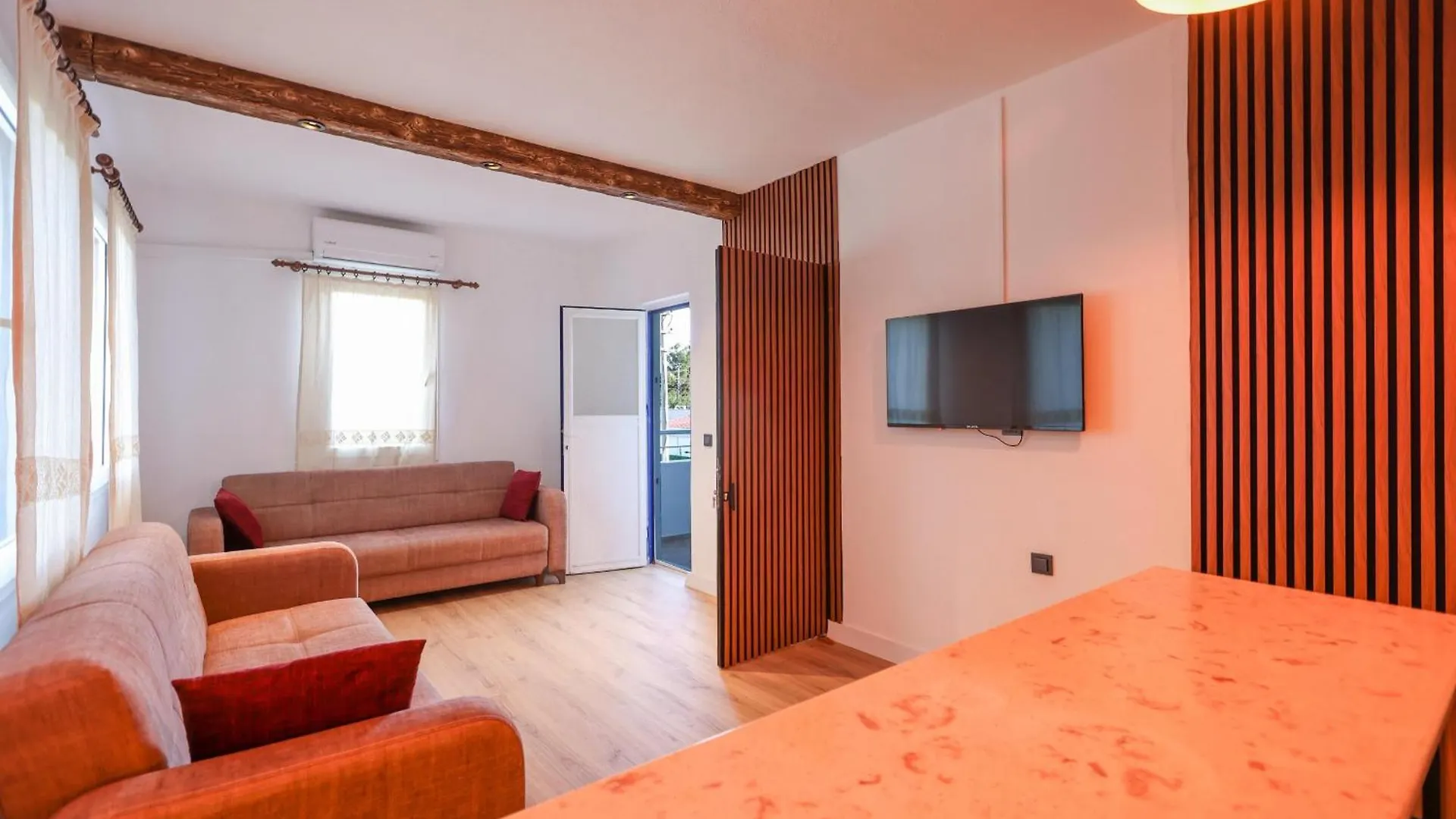 Yalıyanı Motel Restaurant Yalıçiftlik