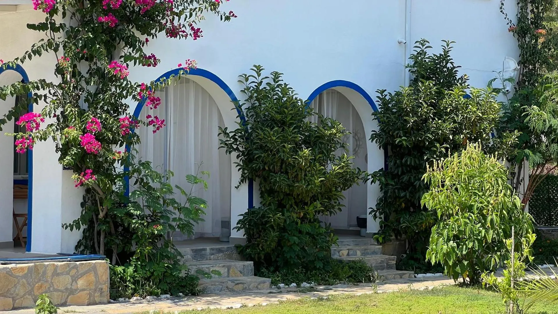 Yalıyanı Motel Restaurant Yalıçiftlik 0*,  Türkiye