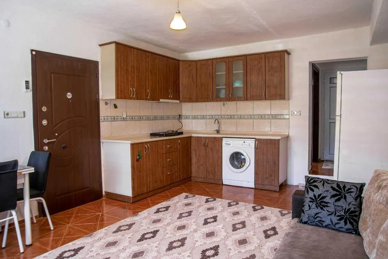Yaliyani Pansiyon Yaliciftlik Motel